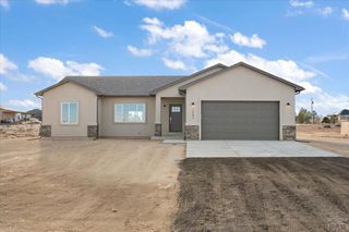 1247 N Saltbrush Ln, Pueblo West, CO 81007