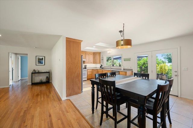 260 Greenfield Ave, Auburn, CA 95603