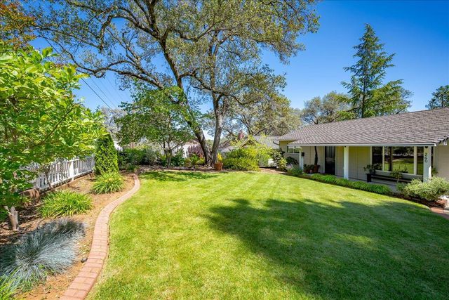 260 Greenfield Ave, Auburn, CA 95603