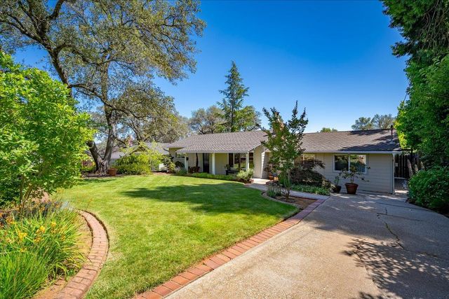 260 Greenfield Ave, Auburn, CA 95603