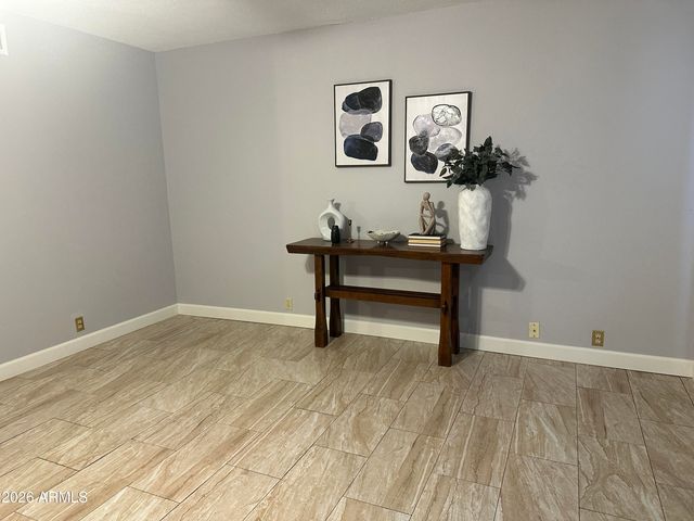 5208 S HAZELTON Lane, Tempe, AZ 85283