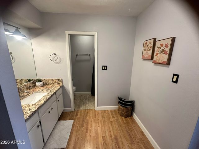 5208 S HAZELTON Lane, Tempe, AZ 85283