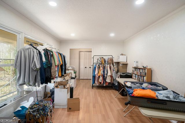 1050 Skyline Drive, Covington, GA 30014