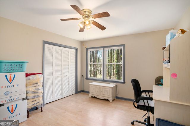 1050 Skyline Drive, Covington, GA 30014