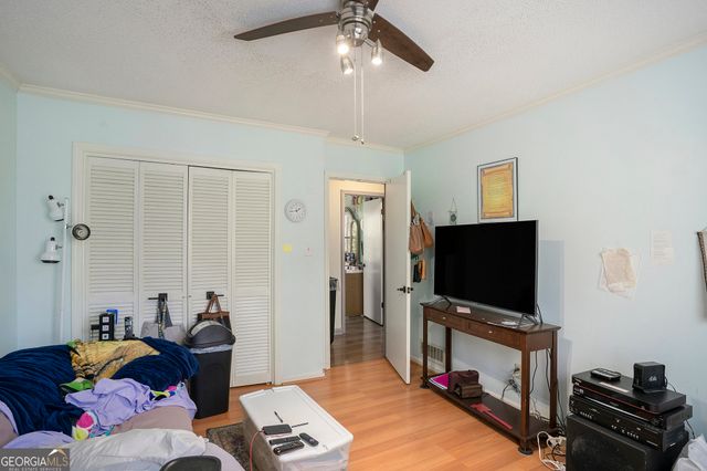 1050 Skyline Drive, Covington, GA 30014