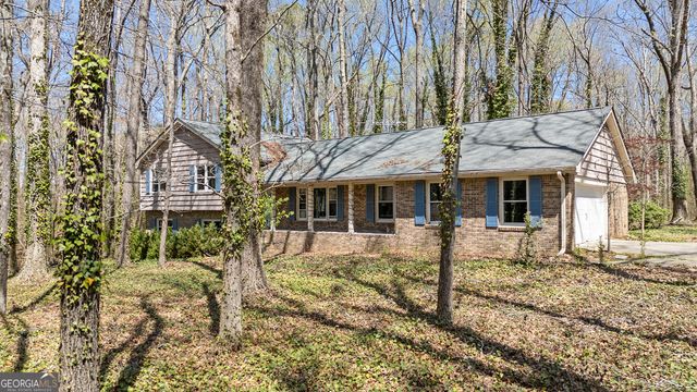 1050 Skyline Drive, Covington, GA 30014