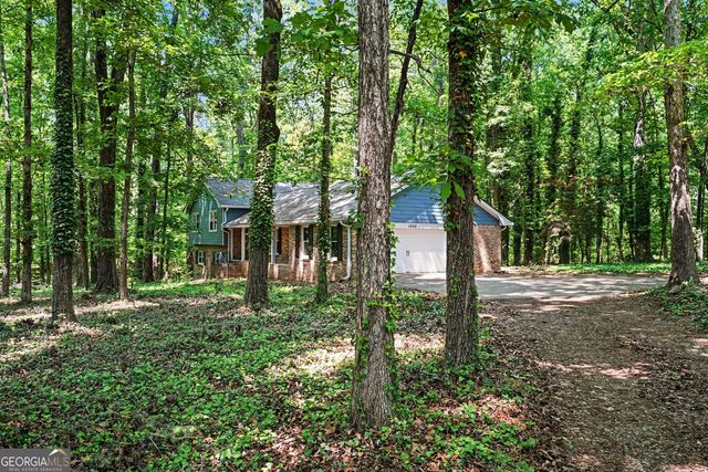 1050 Skyline Drive, Covington, GA 30014