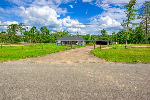 17878 Village Way, Conroe, TX 77302