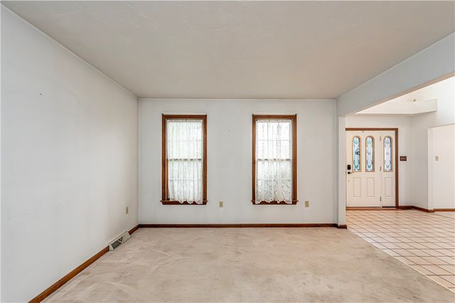 9 Timber Trail Drive, Hempfield Twp, PA 15601