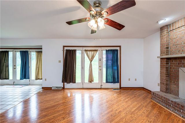 9 Timber Trail Drive, Hempfield Twp, PA 15601