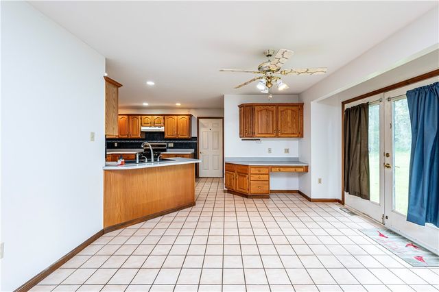 9 Timber Trail Drive, Hempfield Twp, PA 15601
