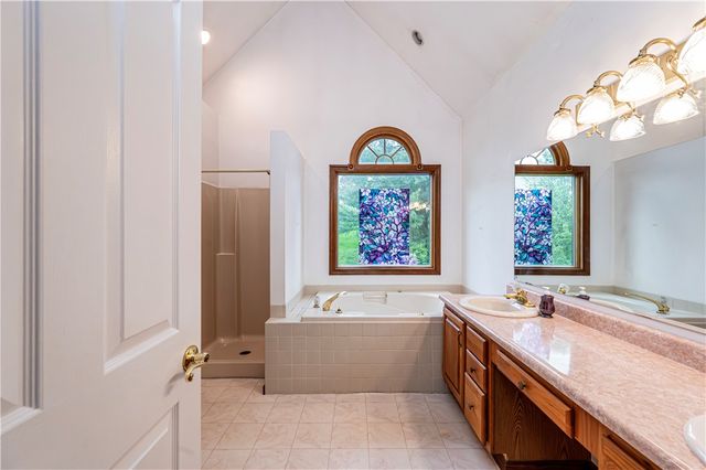 9 Timber Trail Drive, Hempfield Twp, PA 15601