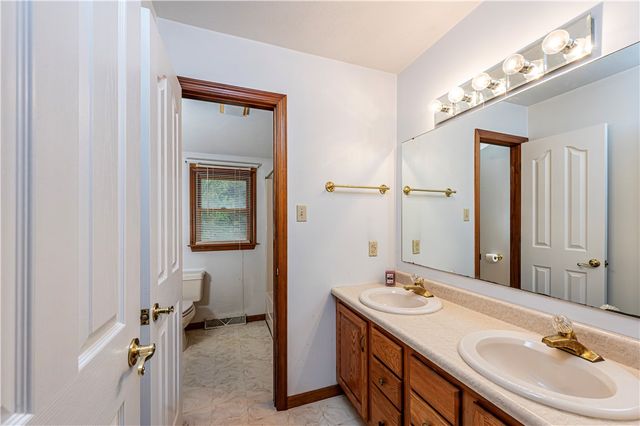 9 Timber Trail Drive, Hempfield Twp, PA 15601