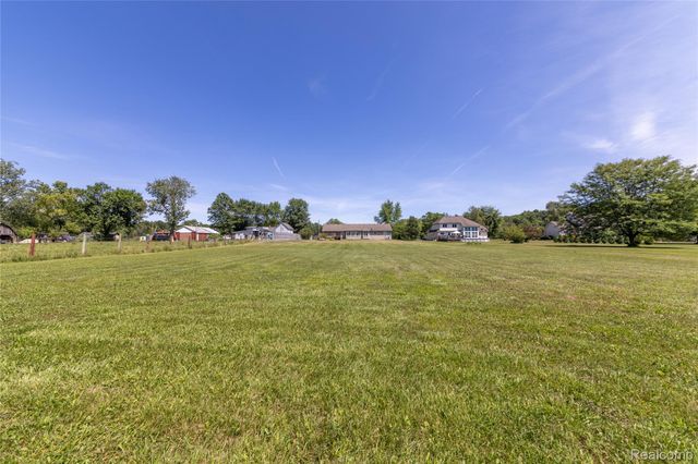 27750 Bell Road, Huron Charter Township, MI 48164