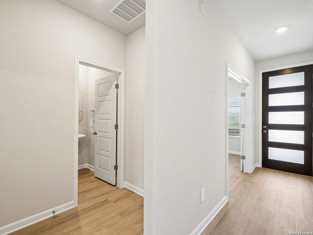 4614 Yellowstone Way, San Antonio, TX 78245