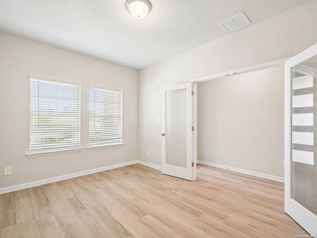 4614 Yellowstone Way, San Antonio, TX 78245