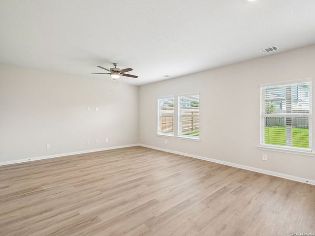 4614 Yellowstone Way, San Antonio, TX 78245