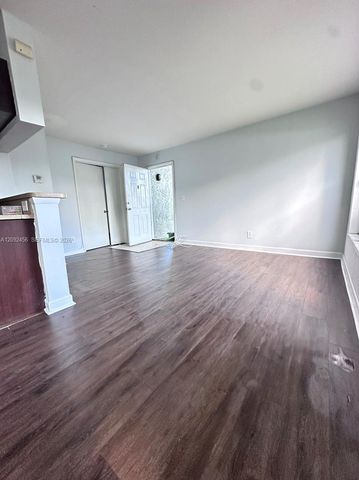 3930 NW 87th Avenue 3930, Sunrise, FL 33351
