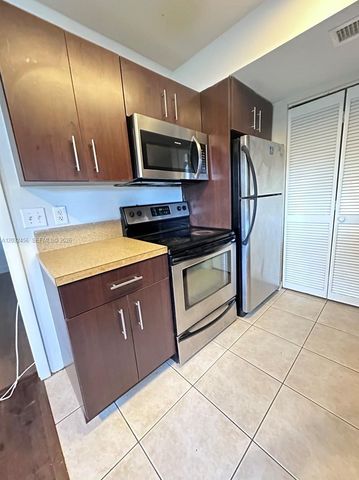 3930 NW 87th Avenue 3930, Sunrise, FL 33351