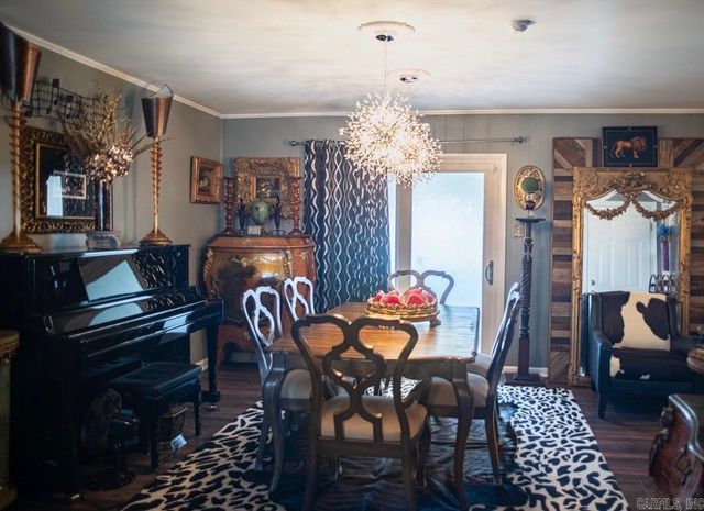 16 Walnut Valley, Little Rock, AR 72211