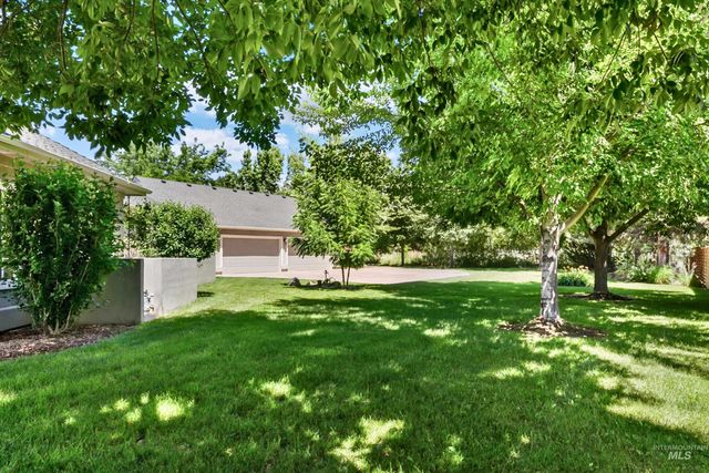 103 S Alder Lane, Eagle, ID 83616