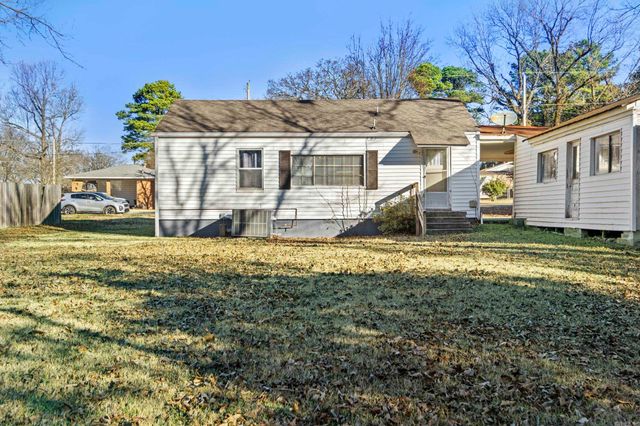 404 W M Avenue, North Little Rock, AR 72116