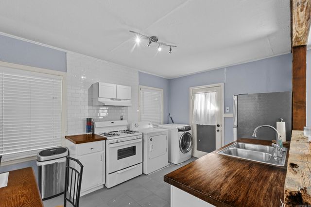 404 W M Avenue, North Little Rock, AR 72116