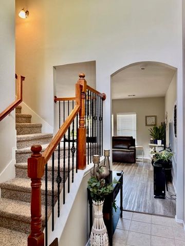 6837 Waterhill Lane, Fort Worth, TX 76179