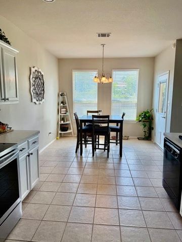 6837 Waterhill Lane, Fort Worth, TX 76179