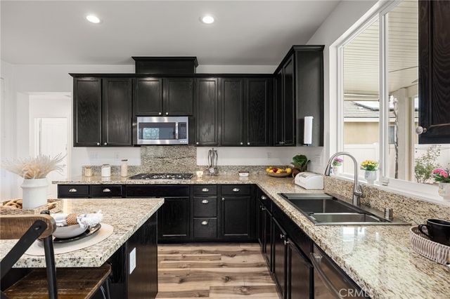 31048 Waterton Court, Murrieta, CA 92563