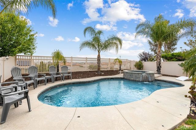 31048 Waterton Court, Murrieta, CA 92563