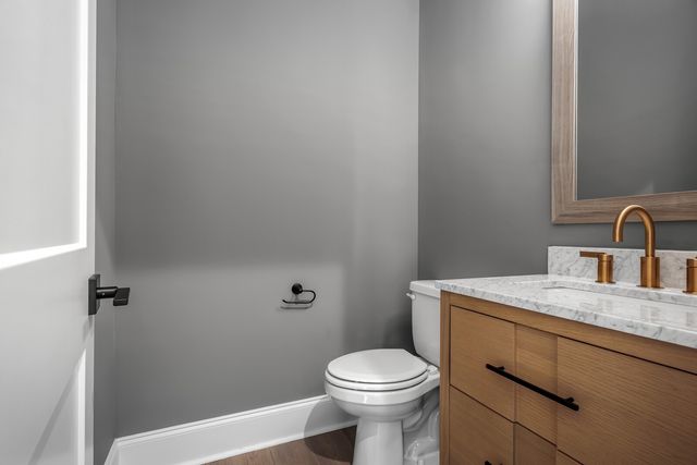 1310 Lipscomb Dr, Brentwood, TN 37027