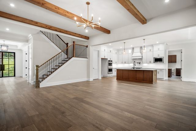 1310 Lipscomb Dr, Brentwood, TN 37027