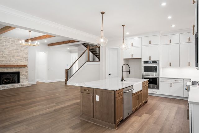 1310 Lipscomb Dr, Brentwood, TN 37027