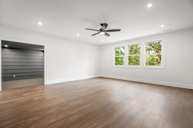 1310 Lipscomb Dr, Brentwood, TN 37027