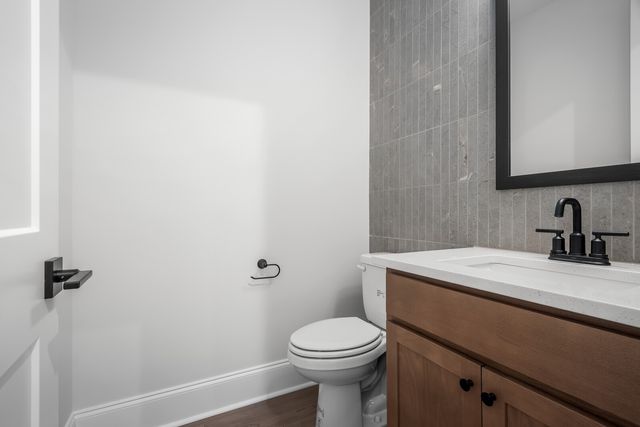 1310 Lipscomb Dr, Brentwood, TN 37027