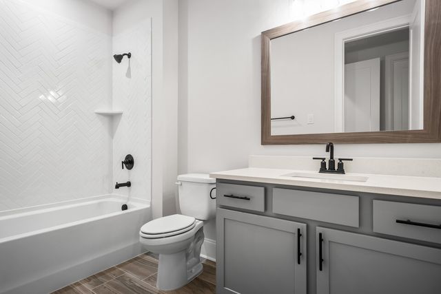 1310 Lipscomb Dr, Brentwood, TN 37027