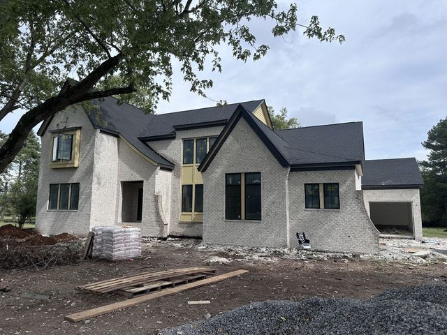 1310 Lipscomb Dr, Brentwood, TN 37027