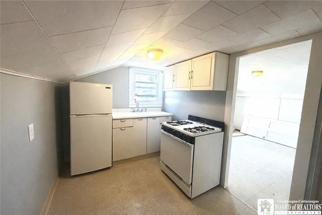 88 Main Street, Hanover, NY 14136