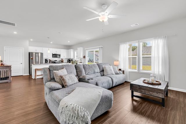 130 Hancher Dr., Myrtle Beach, SC 29588