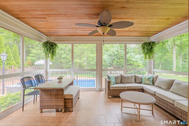 260 Pilgrim Lane, Stratford, CT 06614