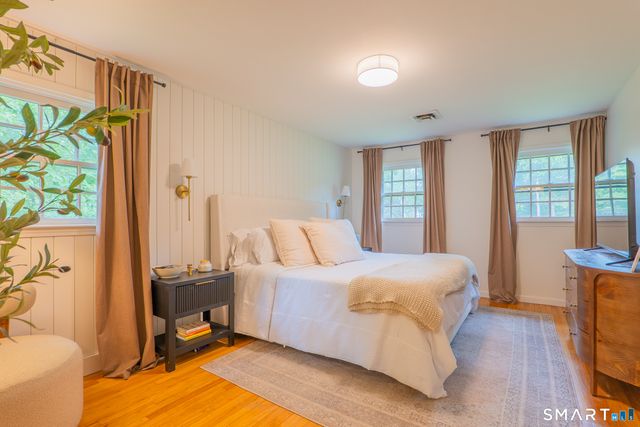 260 Pilgrim Lane, Stratford, CT 06614