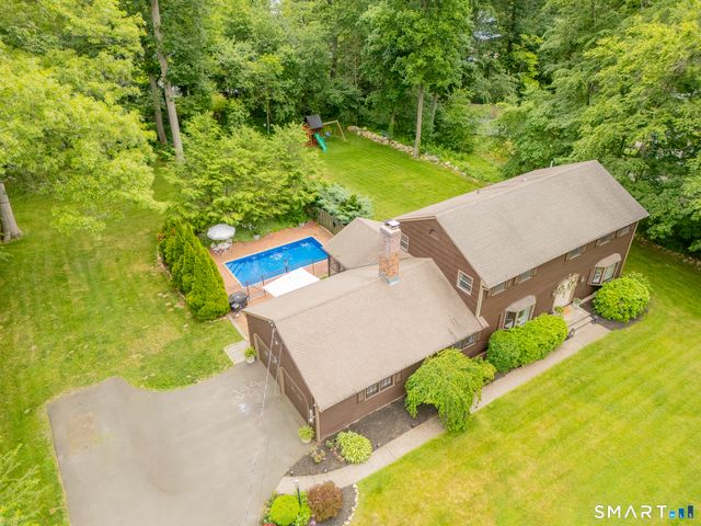 260 Pilgrim Lane, Stratford, CT 06614