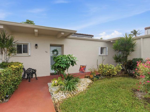 2650 Boundbrook Boulevard 109, West Palm Beach, FL 33406