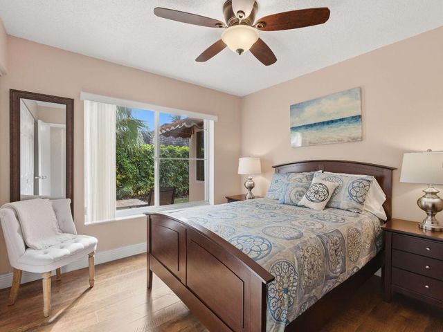 2650 Boundbrook Boulevard 109, West Palm Beach, FL 33406