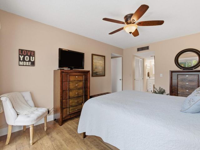 2650 Boundbrook Boulevard 109, West Palm Beach, FL 33406