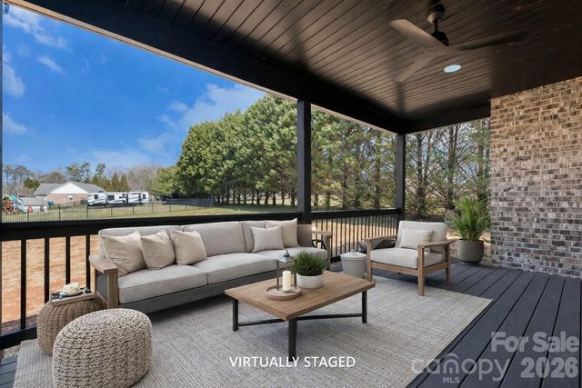 3386 Blackburn Bridge Road, Lincolnton, NC 28092