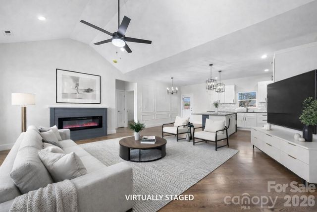 3386 Blackburn Bridge Road, Lincolnton, NC 28092