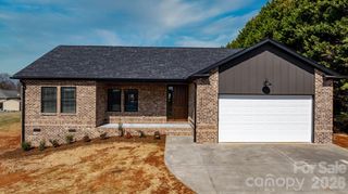 3386 Blackburn Bridge Road, Lincolnton, NC 28092