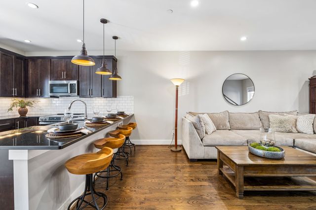 2003 Convent Pl Apt 6, Nashville, TN 37212